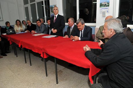 Bozbey,vatandaşlarla buluştu