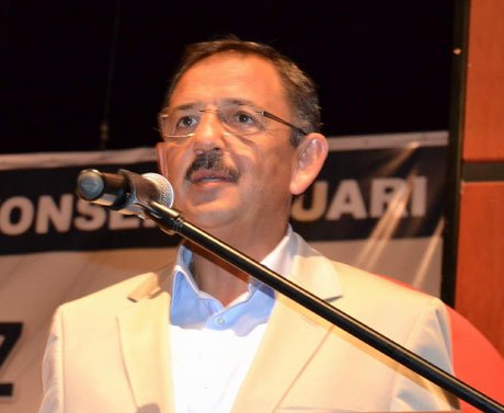 Büyükşehir Belediye Başkanı Mehmet Özhaseki