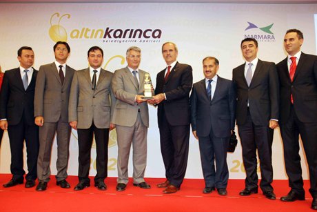 Büyükşehir'in 41 Kartı Altın Karınca ödülü
