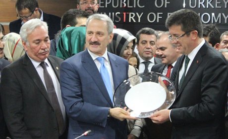 Çağlayan, görevini Zeybekci'ye devretti