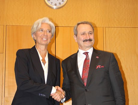 Çağlayan IMF Başkanı Christine Lagarde ile görüştü