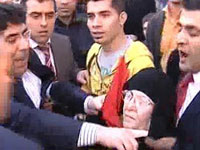 'Çarşaf açılımını protesto ettim'  