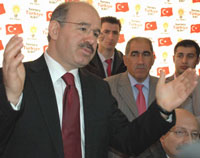 Çelik Nevzat Bozkuş'a destek verin