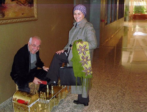 Cemil Çiçek'ten örnek davranış