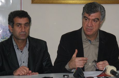 CHP Karşıyaka yönetimini görevden aldı. 