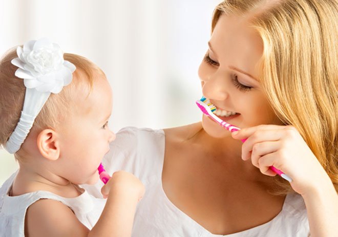 Çocukların İlk Diş Kontrolü Ne Zaman Yaptırılmalı?
