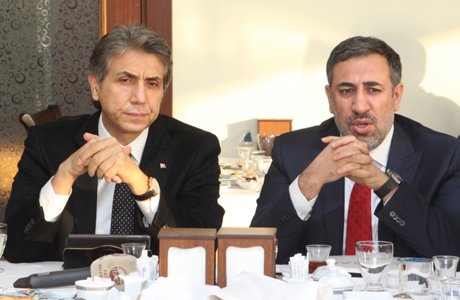 Daha güzel bir laleli için el ele