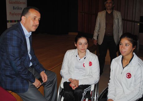 Darüşşafakalı öğrenciler de engelsizsiniz dedi
