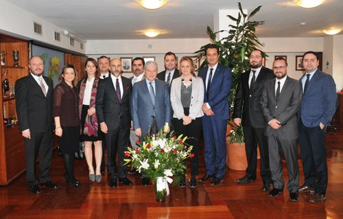 Demirtaş, Binali Yıldırım gibi bakanlar istiyoruz