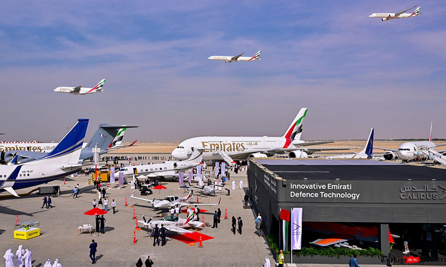  “Dubai Airshow 2025: Emirates 8 A350-900 Aldı, 3,4 Milyar $”