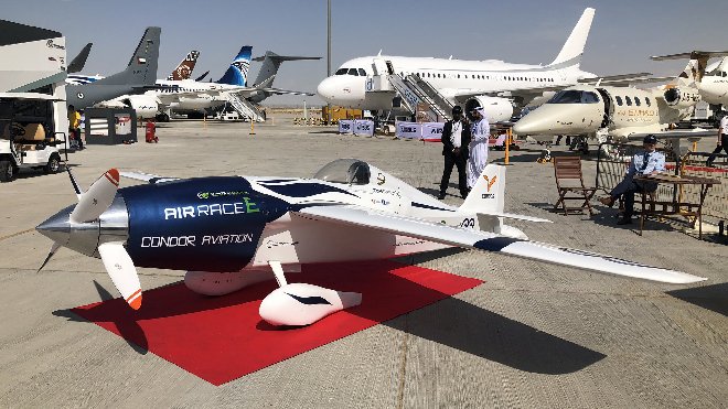 Dubai Airshow'da ilk sipariş
