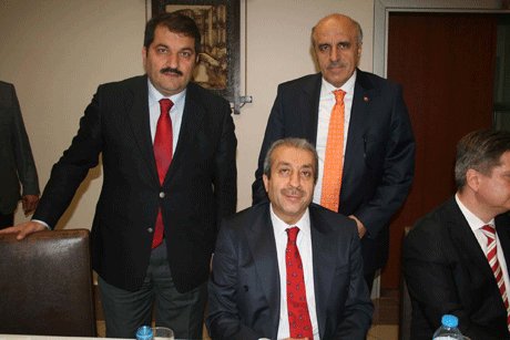 Mehdi Eker, BVHO Başkanı Sağlam ile görüştü