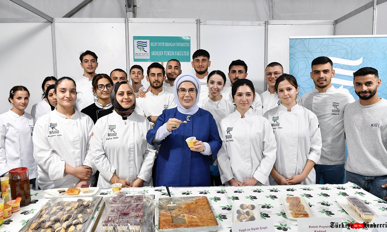 Emine Erdoğan Rize’de Yeşil Sofrada Lezzet Yolculuğuna Çıktı