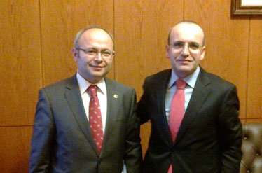 Ercan Candan,Şimşek’i ziyaret etti.