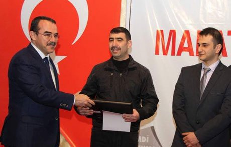 Ergin,kitap okuyan tutukluya ödül verildi