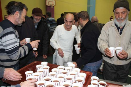 Evsizlere Büyükşehir Belediyesi sahip çıktı.