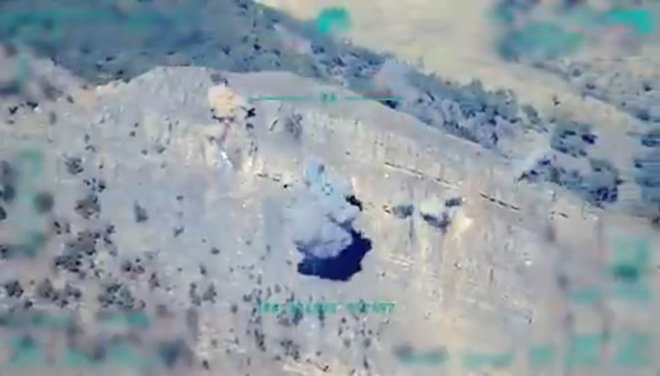 F-16'lar, Irak'ın kuzeyinde terör yuvalarını vurdu