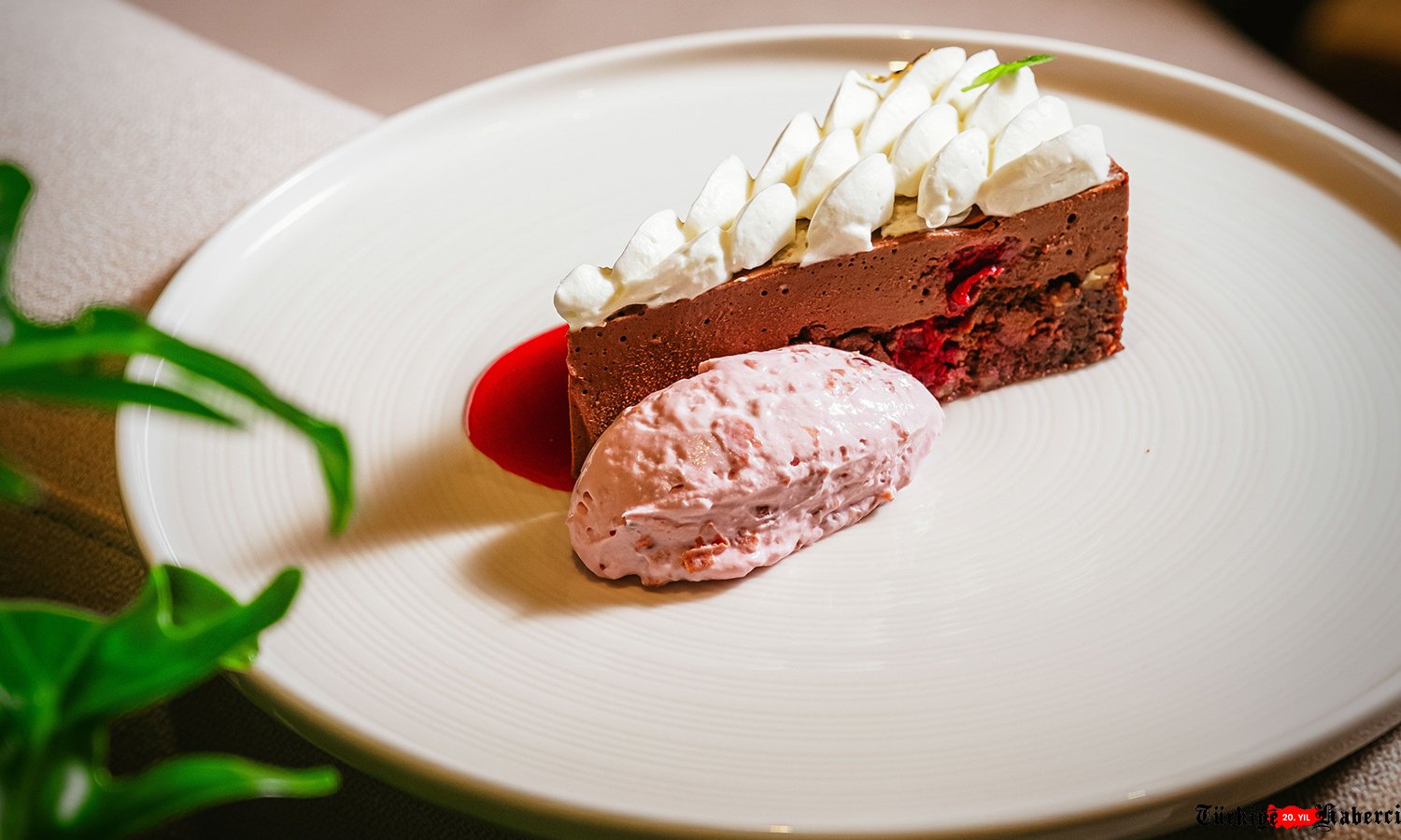 FARO7 kapılarını açtı