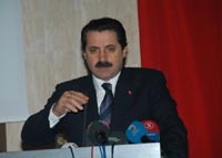 Çelik; Alevi Sorunu Hassas Bir Konu