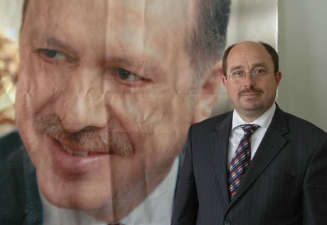 Foça Belediyesine tepki