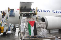 İHH'dan Gazze'ye 38 ton ilaç ve gıda yardımı