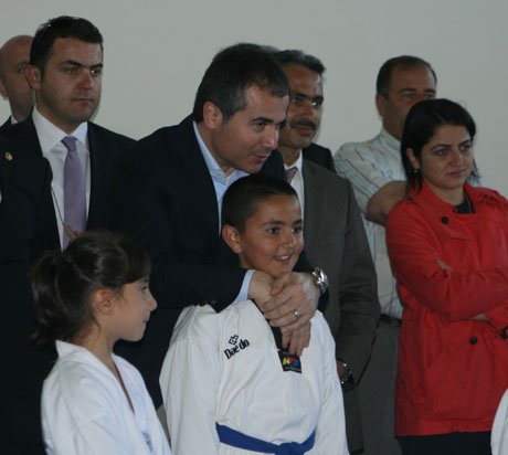 Gençlik ve Spor Bakanı Suat Kılıç