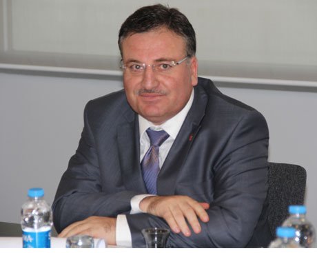 Halı sektörünün geleceği masaya yatırıldı. 