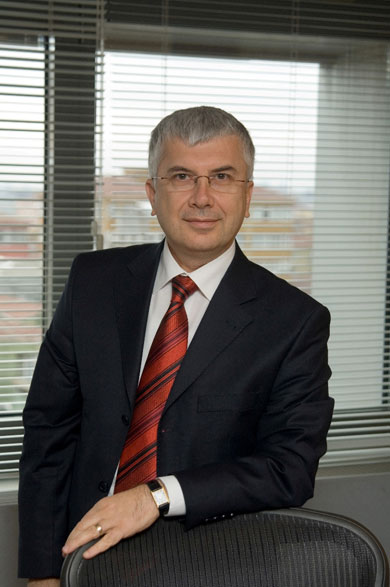 Ziraat ve Halkbank'a personel alımı kolaylaştı.