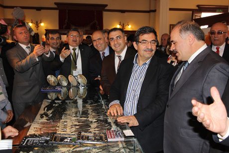 İstanbul Pendik’te Erzurum rüzgârı esiyor. 