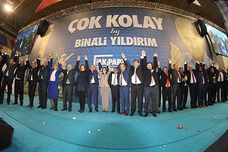 İzmir 31 Mart sabahı için şafak sayacak