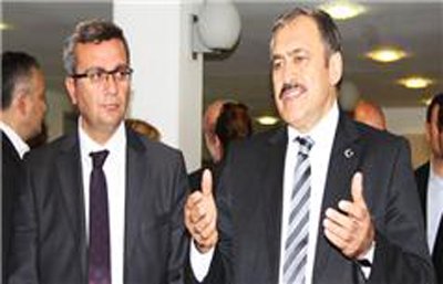 İzmirliler CHP’yi sandığa gömecektir