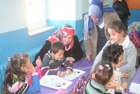 Kağıthane Belediyesi'den  öğrencilere yardım eli