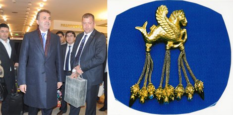 Kanatlı Deniz Atı Broşu geri döndü