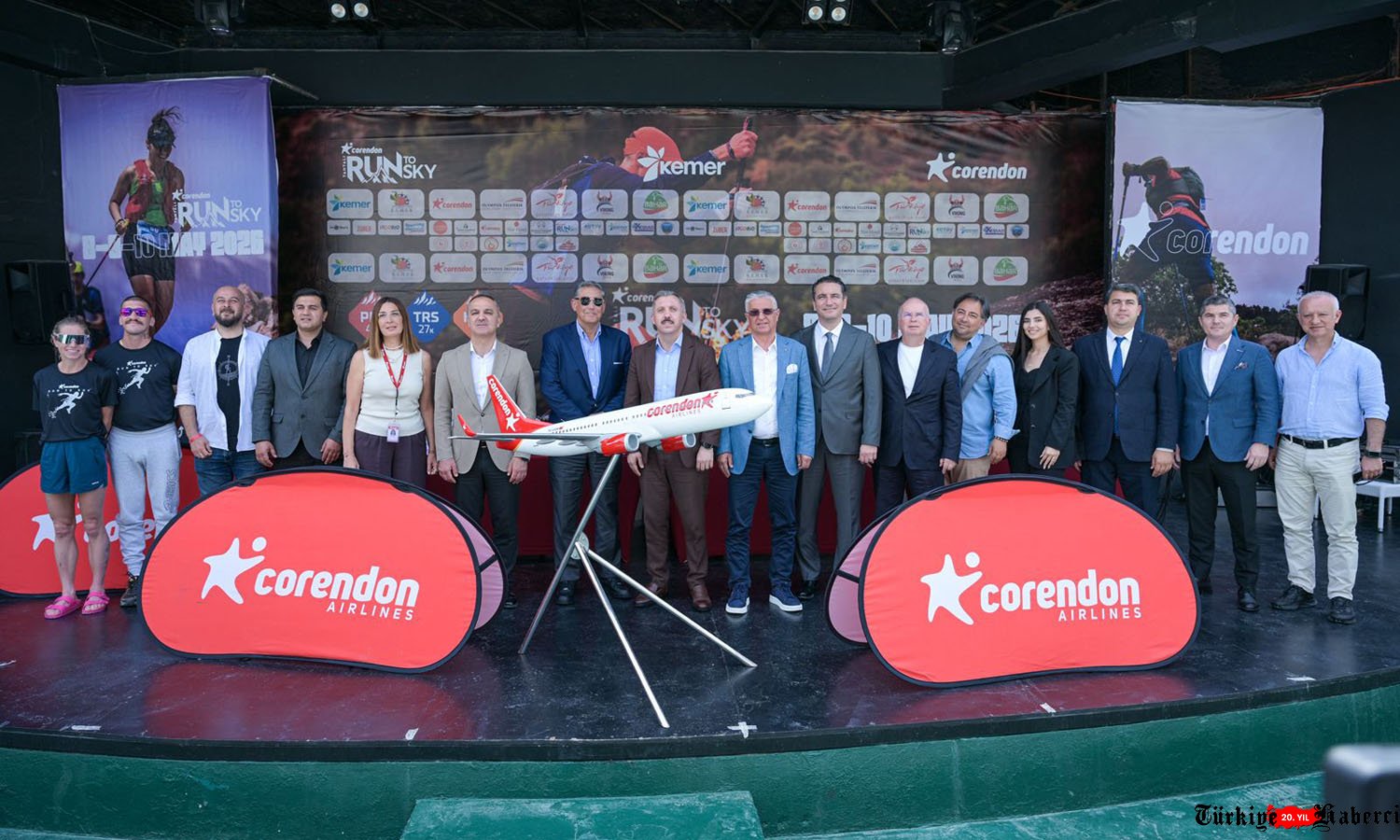 Kemer’de denizden gökyüzüne koşu heyecanı başlıyor!