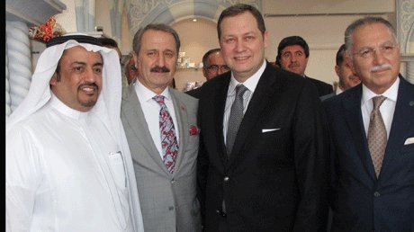  Koksa lezzetini Orta Doğu'ya açıyor.