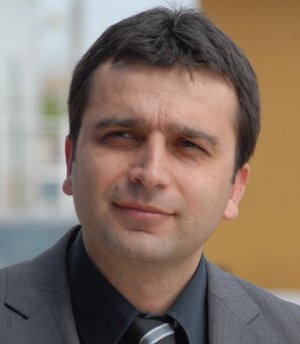  Köse, Cumhuriyet sahipsiz değil