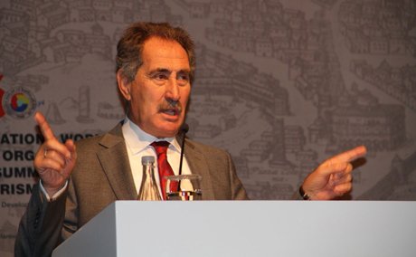 Kültür ve Turizm Bakan Ertuğrul Günay
