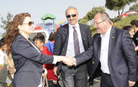 Kuşadası Belediye Başkanı M.Esat Altungün 