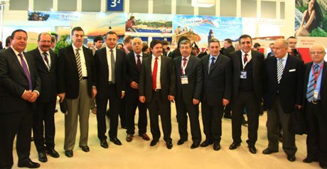 Kuşadası Belediyesi Berlin'e çıkartma yaptı