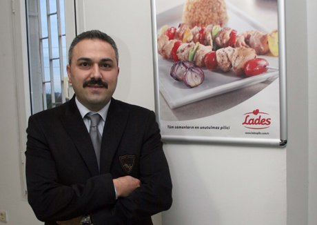 Lades Piliç Genel Müdürü Uğur Uzun