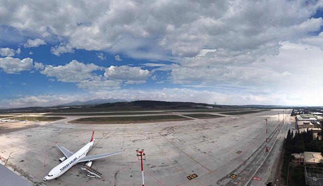 Menderes Havalimanı'nda 