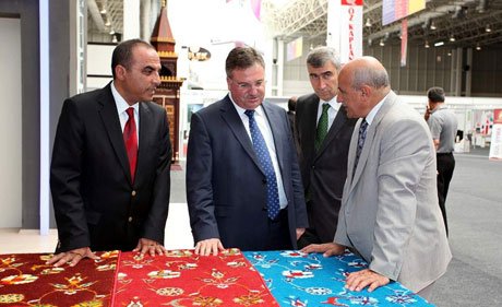 Merinos halı Fuar'da göz doldurdu. 
