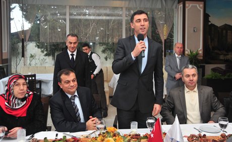 Milletvekili Şükür, vatandaşlarla sohbet etti.