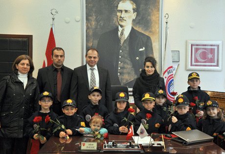 Minik itfaiyeciler Dalgıç'ı ziyaret etti