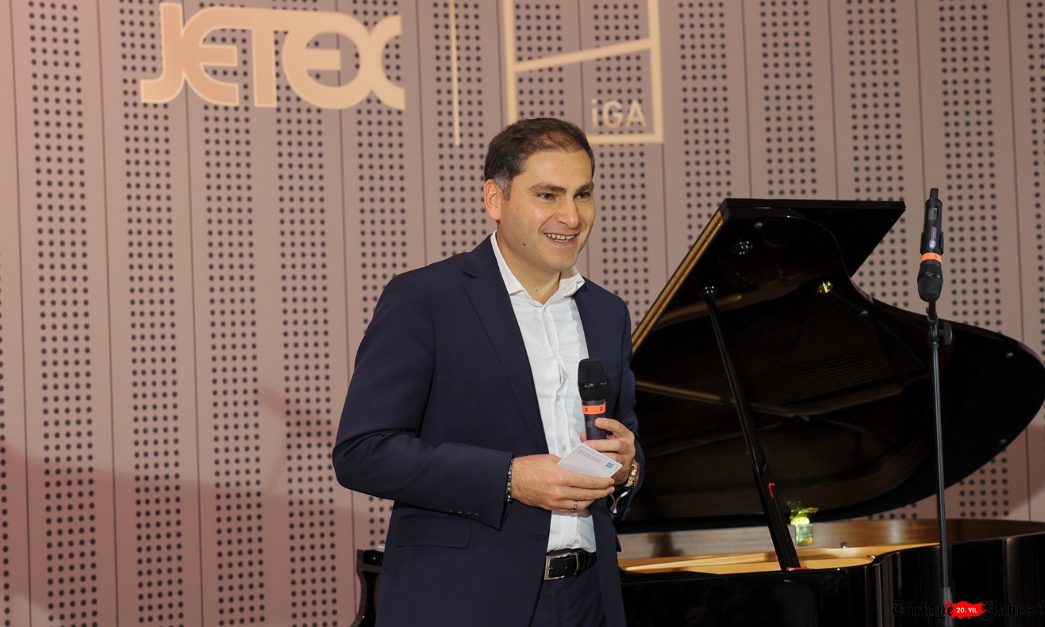  Mozart’ın “Costa” kemanı ilk kez Türkiye’de