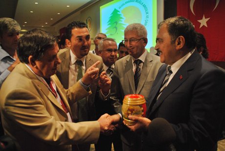 Muğla Arıcılık ve Çam Balı Kongresi
