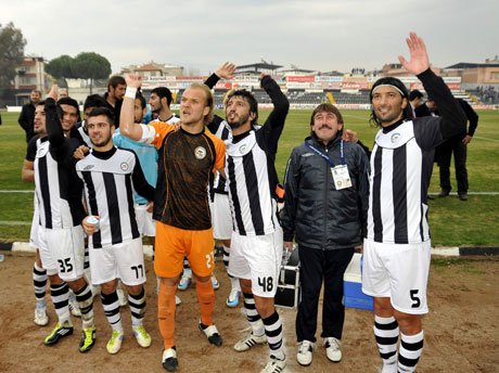 Nazilli Belediye, İlk Yarının  Lideri