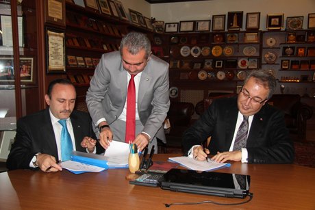 Nevşehir Belediyesi’nde Toplu İş Sözleşmesi imzalandı. 