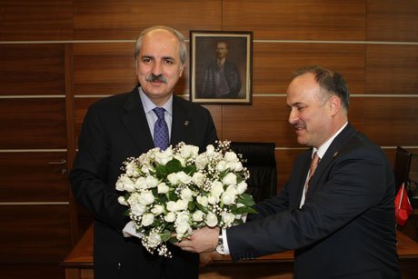 Numan Kurtulmuş, görevi devraldı. 