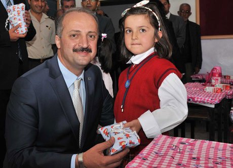 Okullar Hayat Oluyor